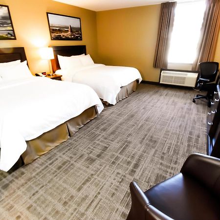 Canad Inns Destination Centre Windsor Park Winnipeg Bagian luar foto