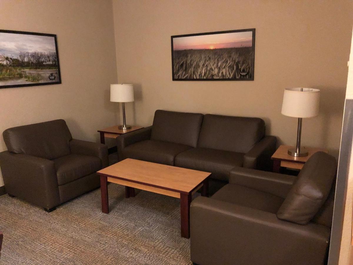 Canad Inns Destination Centre Windsor Park Winnipeg Bagian luar foto