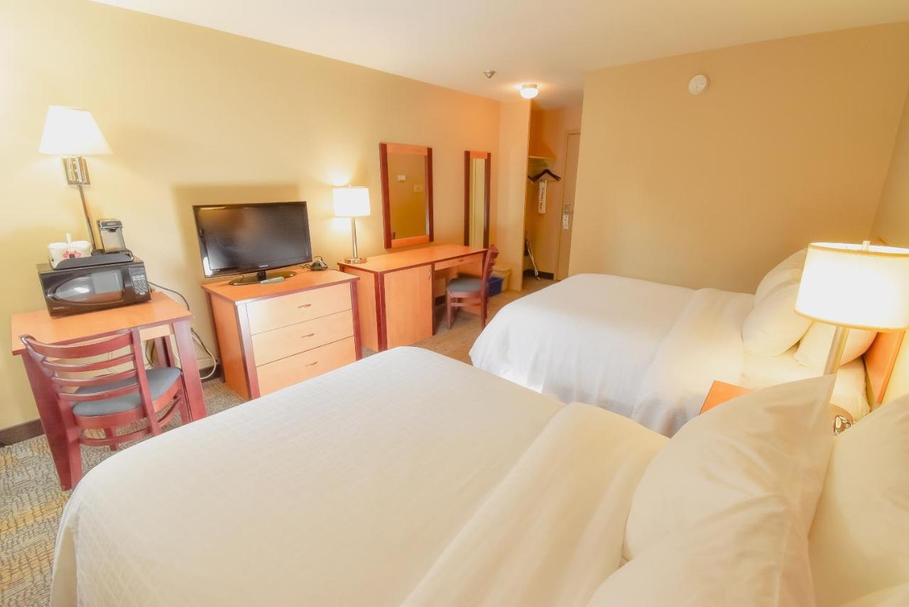 Canad Inns Destination Centre Windsor Park Winnipeg Bagian luar foto