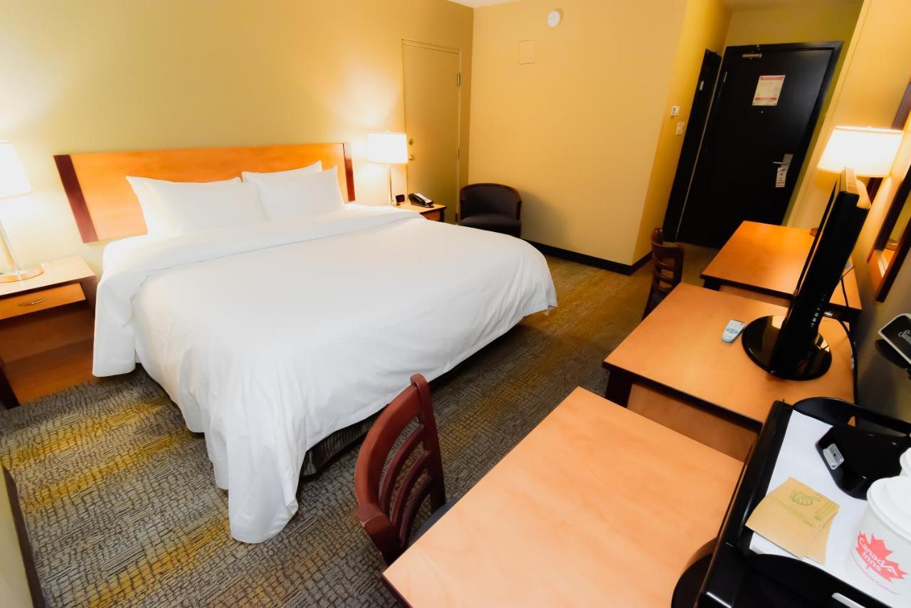 Canad Inns Destination Centre Windsor Park Winnipeg Bagian luar foto