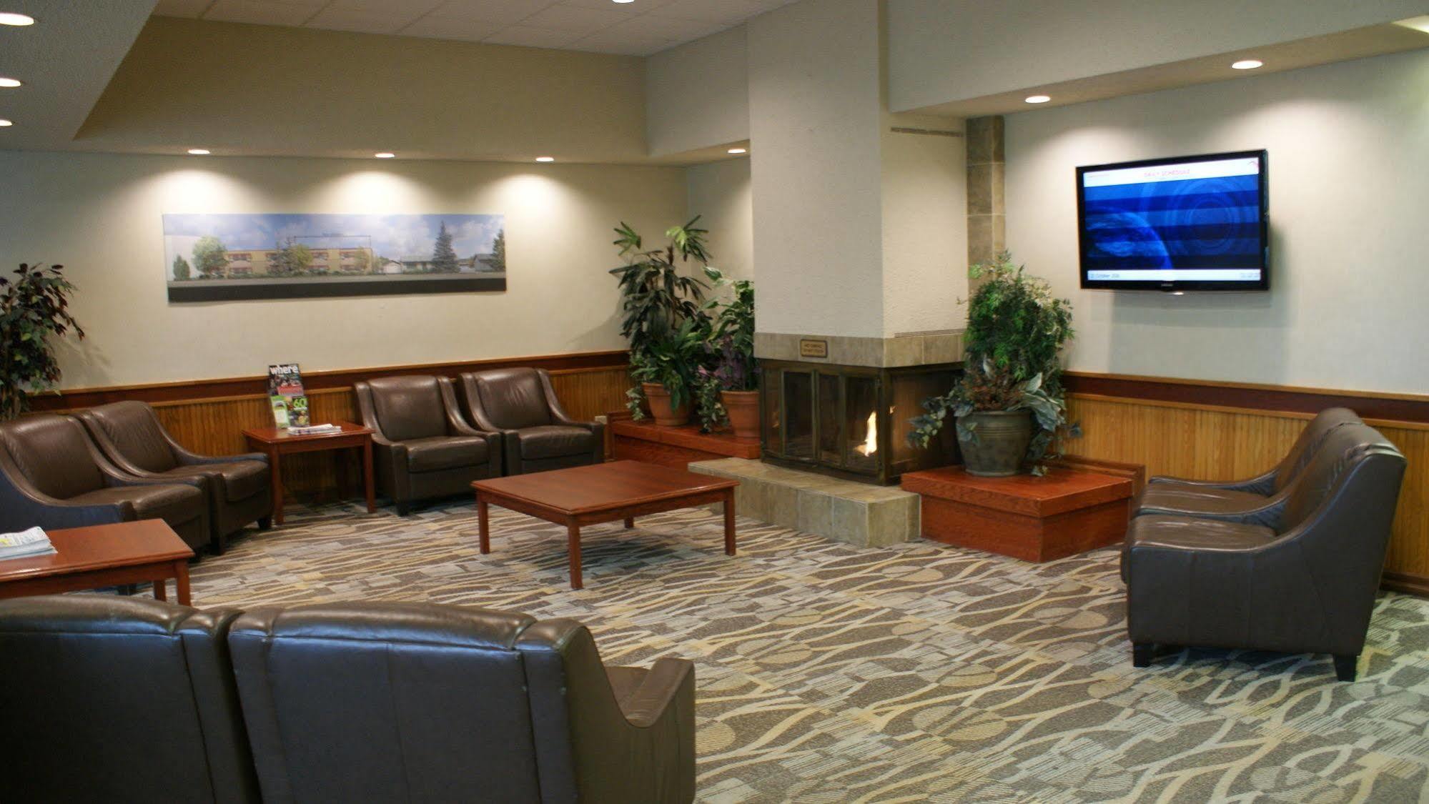 Canad Inns Destination Centre Windsor Park Winnipeg Bagian luar foto